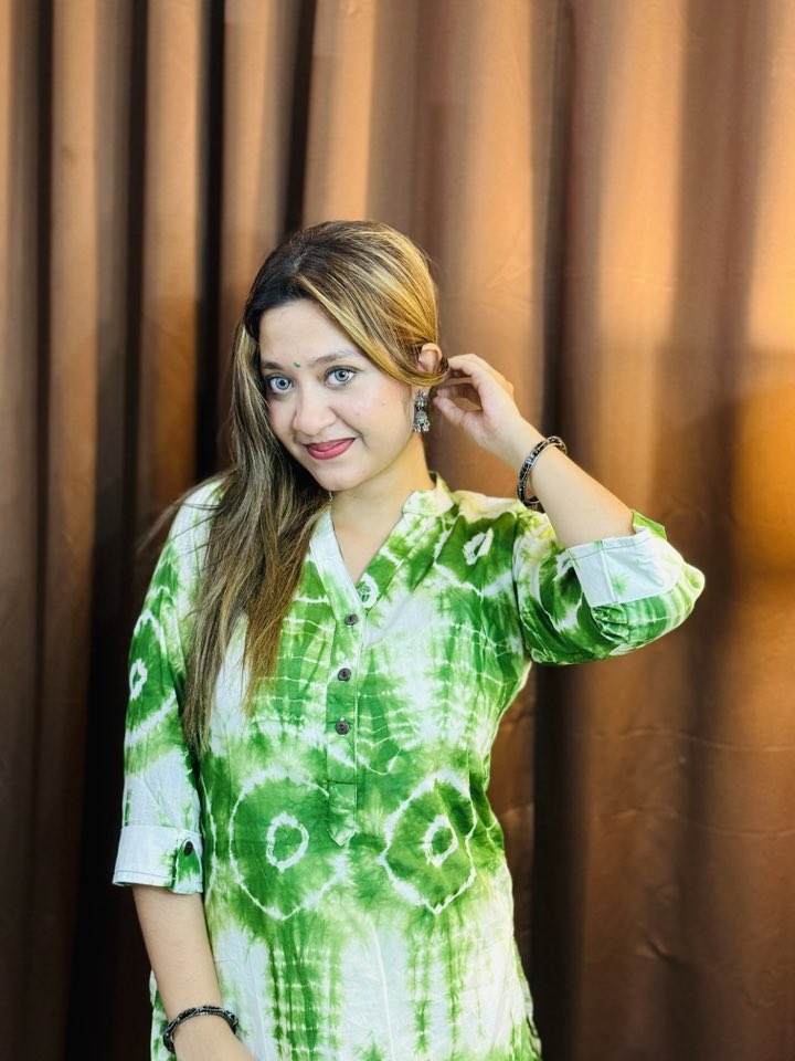 Green & White Tie-Dye Cotton Kurti – Casual & Festive Wear